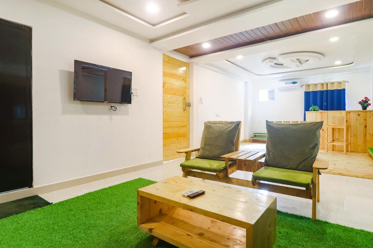 Fabhotel Green Leaf Hyderabad Exterior photo