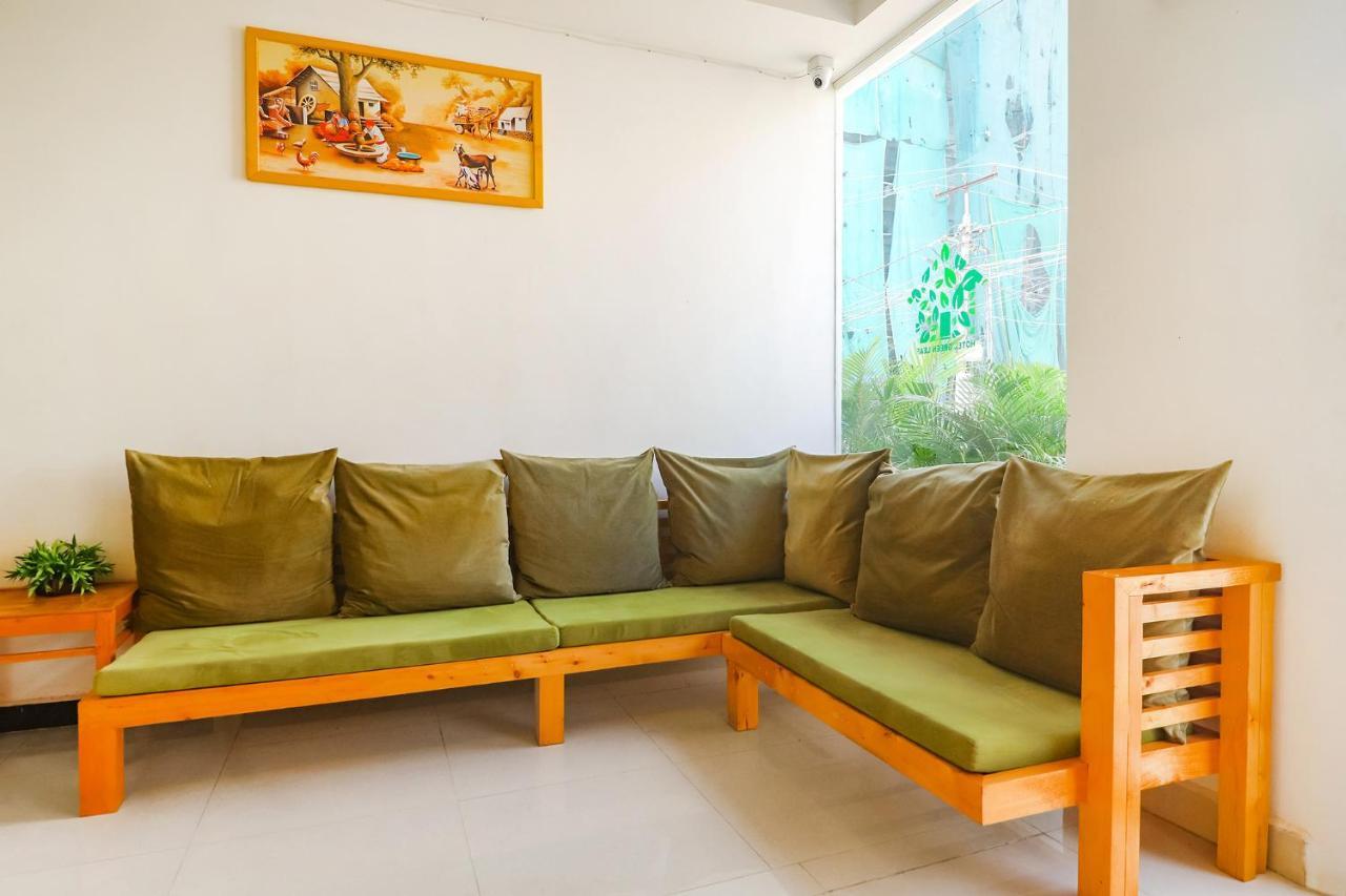 Fabhotel Green Leaf Hyderabad Exterior photo